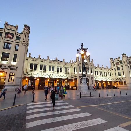 Central Rooms Valencia Downtown - Bruno Apartments Coliving מראה חיצוני תמונה